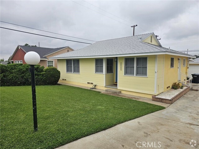 Building Photo - 16709 Dubesor St Rental