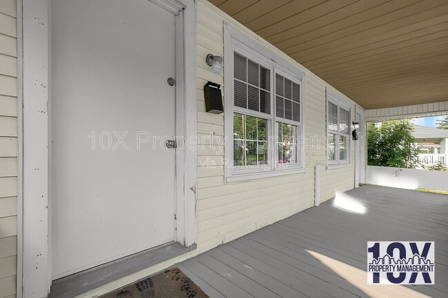 Photo - 1083 E 17th Ave