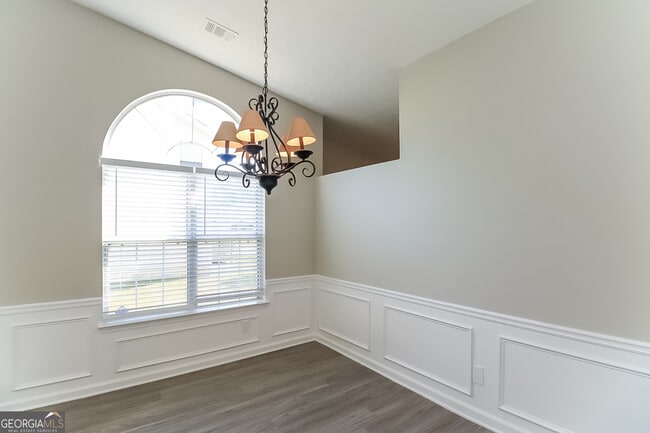 Photo - 6695 Emerald Pointe Cir