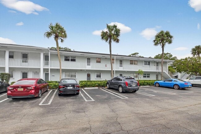 Photo - 2340 SW 22nd Ave Unit 312
