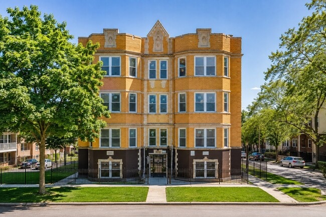 5223-5225 W Washington Blvd