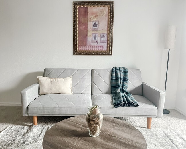 Photo - 1071 Clayton Ln Unidad ID1256859P