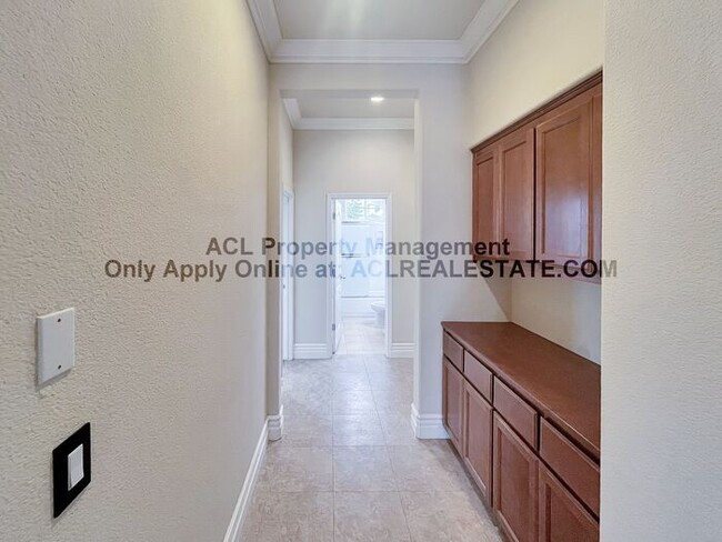 Photo - Stunning 1 Story Brentwood Home For Rent