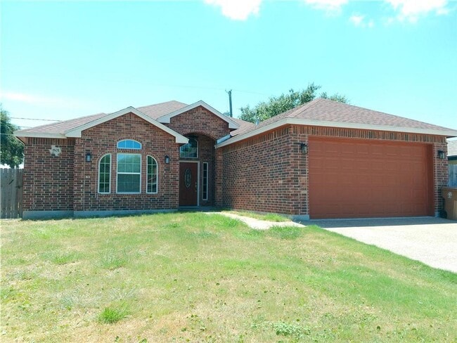 Photo - 801 Truk Dr
