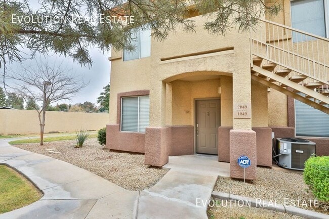 Photo - 2134 E Broadway Rd