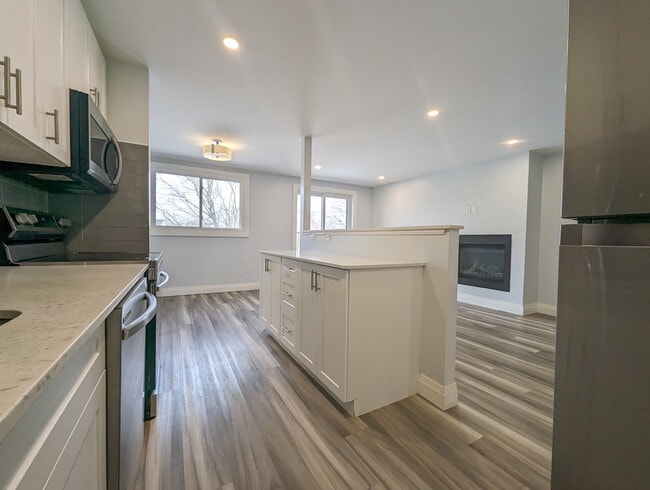 Photo - 581 Strasburg Rd Unité 305