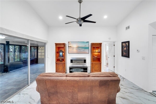 Photo - 6511 Royal Woods Dr