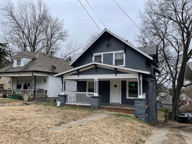Photo - 1025 Waverly Ave House
