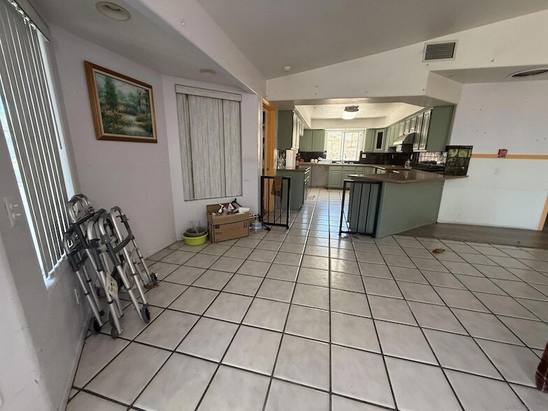 Photo - 16031 Pomerado Rd