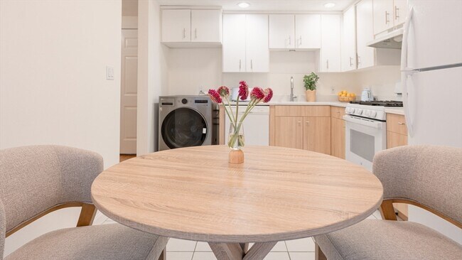 Photo - 5 Davis Ave Unit 6