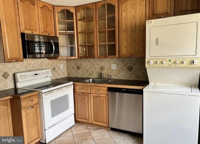 Photo - 516 Meadow Hall Dr