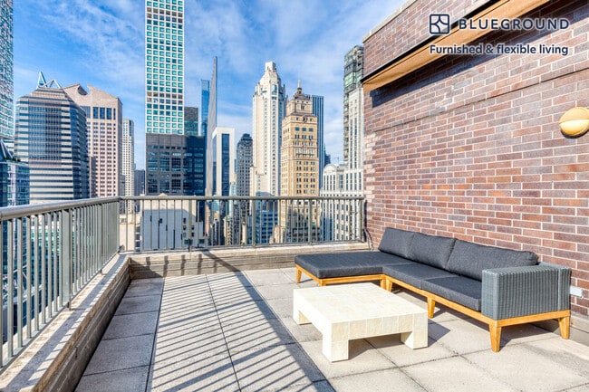 Photo - 150 E 57th St