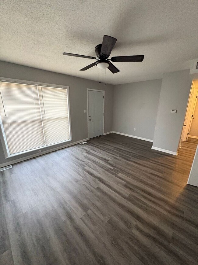 Photo - Spacious 2-Bed Duplex with Bonus Kitchen Storage