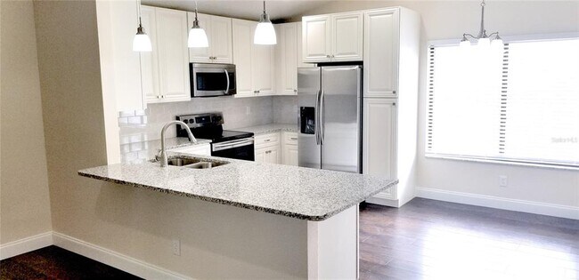 Photo - 568 Carrigan Ave