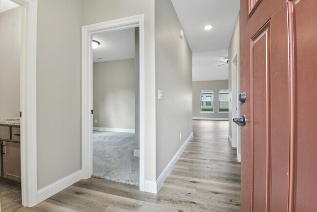 Photo - 1608 Delane Dr