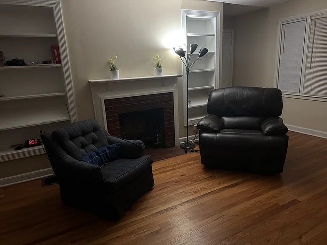 Built-in bookcases, woodburning fireplace - 1368 Doten Ave Unit 1368 Doten Avenue Flat #A