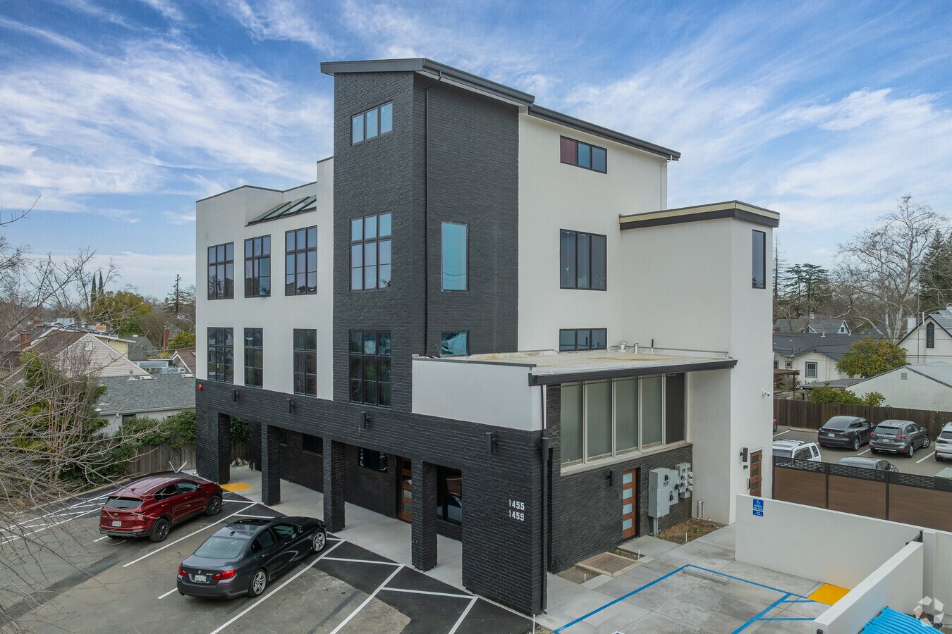 Photo - 1455 34th St