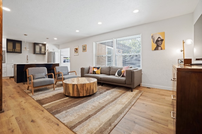 Photo - 6050 E Alameda Ave