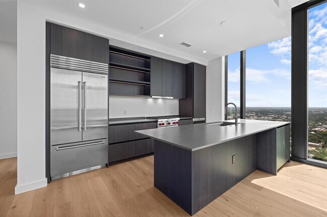Photo - 610 Davis St Unit 3302