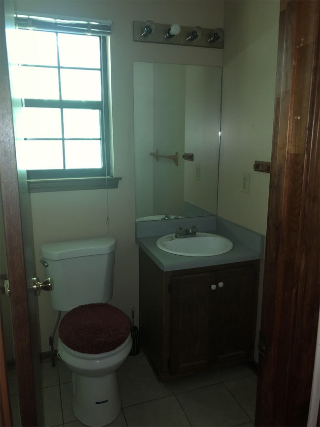 Photo - 1928 Cedar Chase Dr