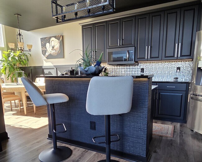 Photo - 1515 N Van Buren St Unidad 510