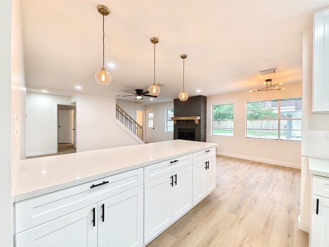 Building Photo - 4106 Clovernook Ln