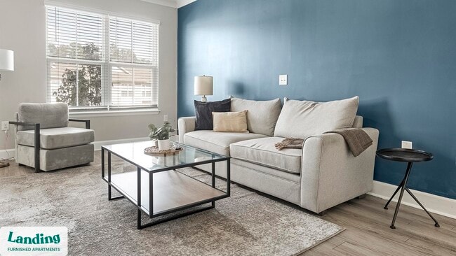 Building Photo - 195 N Creek Dr