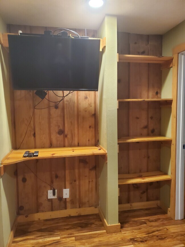 Photo - 61716 US-26 Unit Ark #11