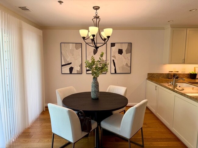 Photo - Luxury Condo in Heart of Downtown Los Gatos