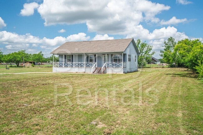 Photo - 479 Mills Way