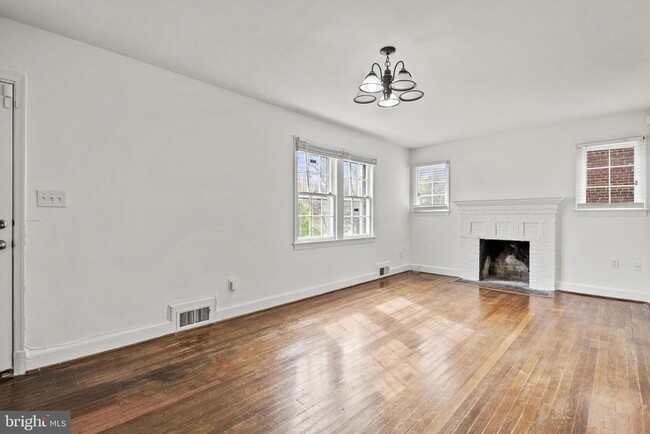 Photo - 1807 41st Pl SE