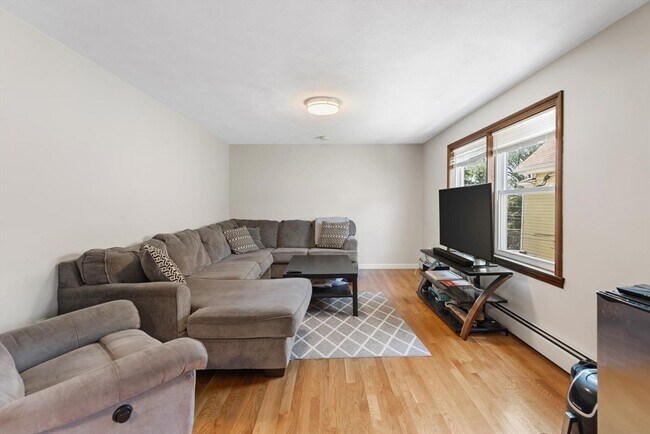 Photo - 57 Newbury St Unit 2