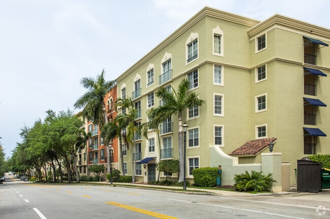 The Courtyard at CityPlace - The Courtyard at CityPlace Apartamentos