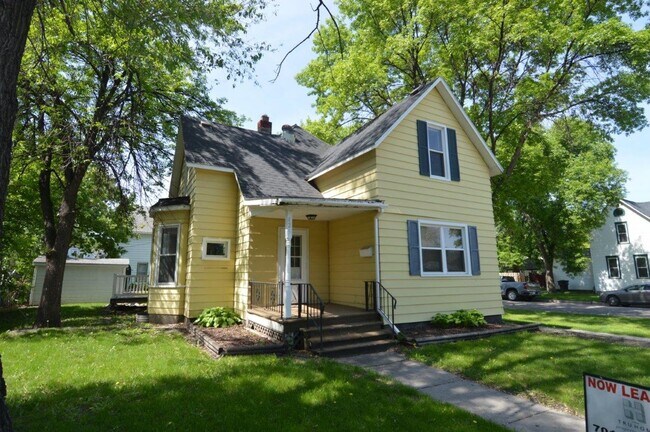 3 Bedroom House available for Rent - 3 Bedroom House available for Rent