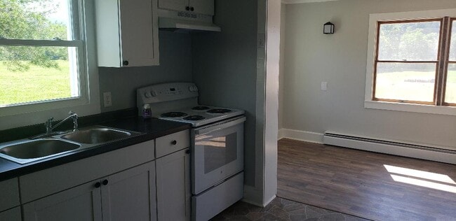 Photo - 8954 Fort Valley Rd