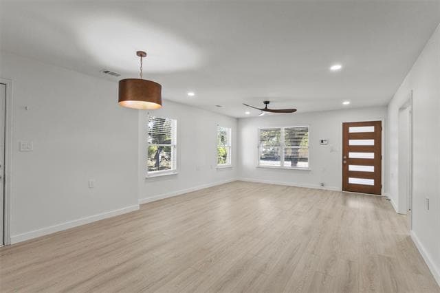 Photo - 441 Calgary Rd