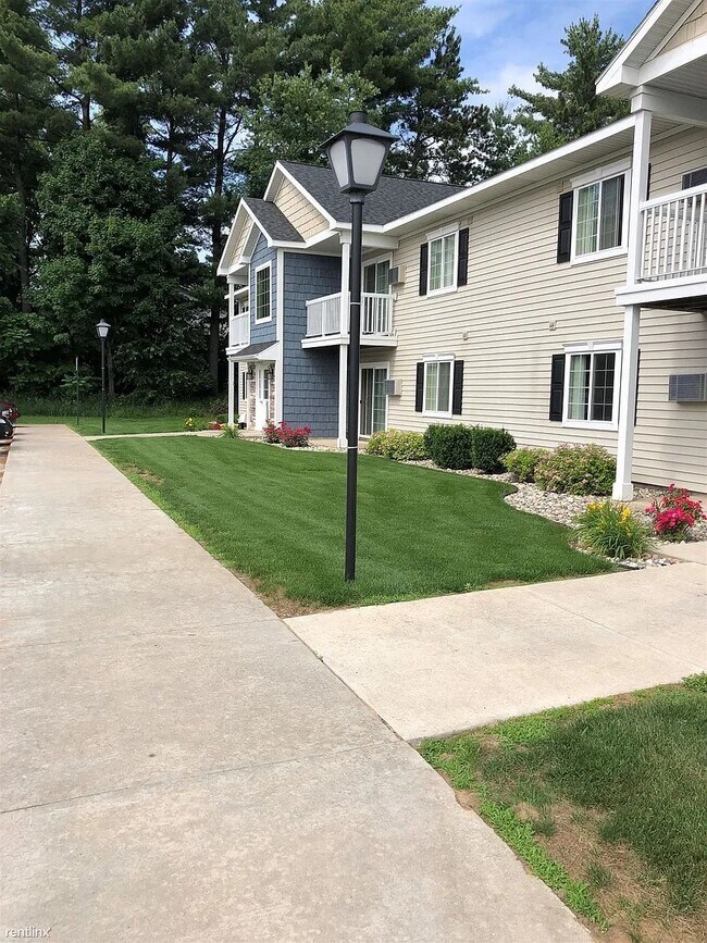 Photo - 318 Dewitt Ave