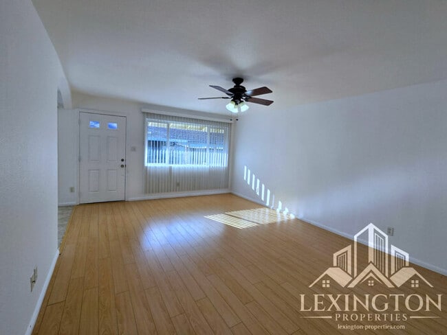Photo - Fantastic, 2BD/1BA, Condo Home in The Villaggio near Madison Ave.! Unit 3