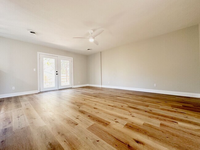 Photo - 3bd/2ba Fayetteville Home Available!