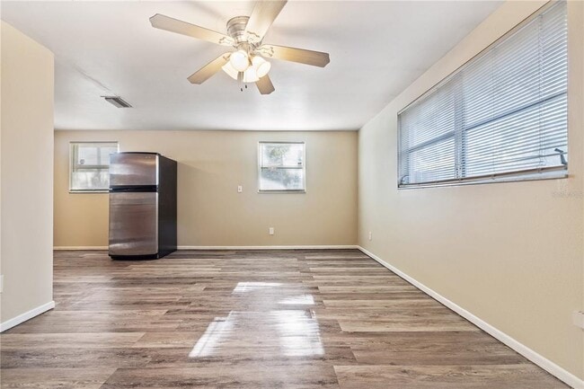 Photo - 3631 Anderson Ave