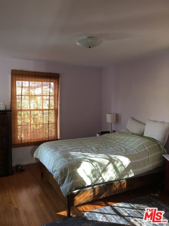 Photo - 611 Midvale Ave