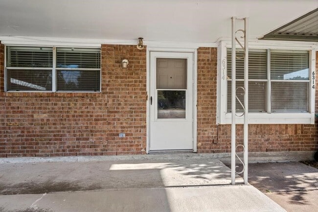 Photo - 6316 Olson Ln