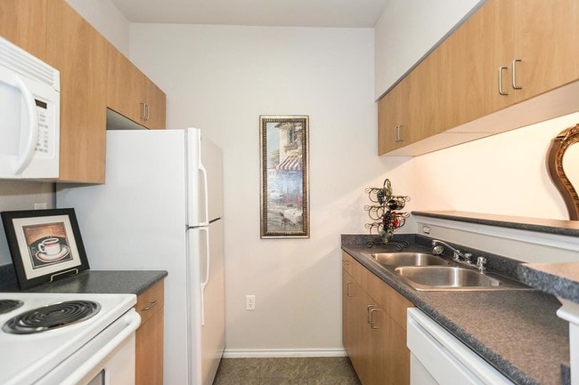 Photo - High Meadow Apartments