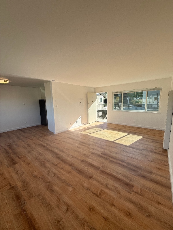 Building Photo - 1205 Geraldine Way Unit 3
