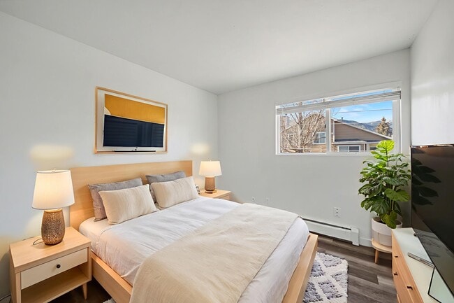 Photo - 4270 Loomis Ave Unit D