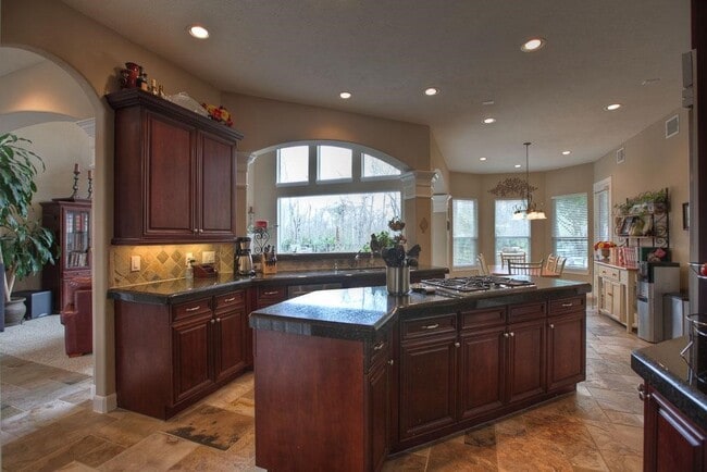 Photo - 14115 Norhill Pointe Dr
