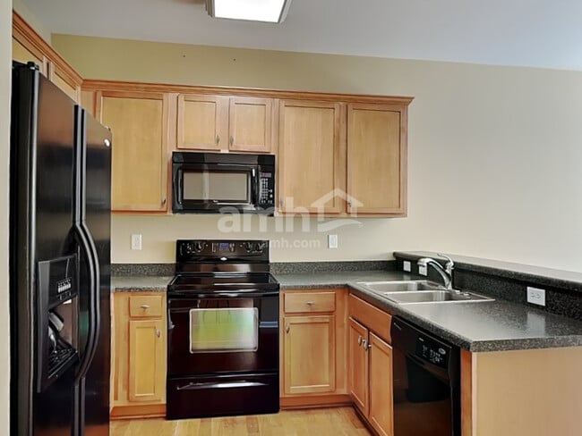 Photo - 113 Pin Oak Ct