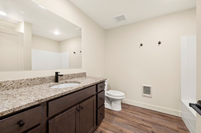 Bathroom - 1335 SE Jetty Ave Unit A5