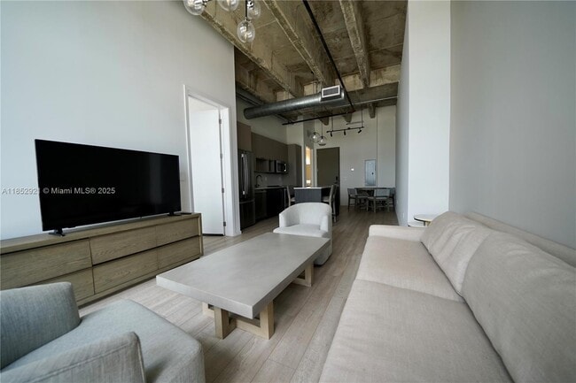 Building Photo - 7920 NE 2nd Ave Unit 402 Rental