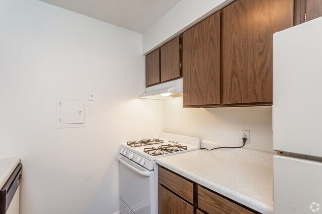 New Towne West Apartments